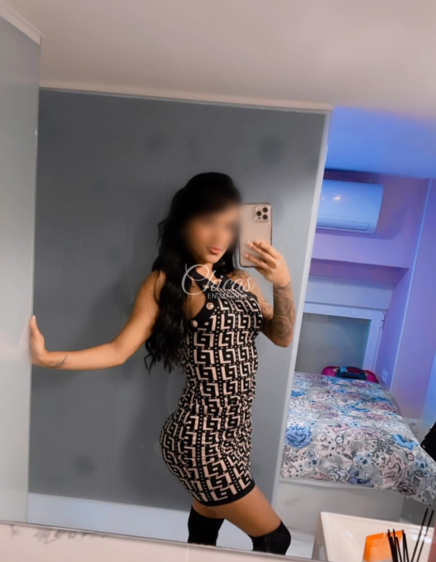 Naomi escort atrevida