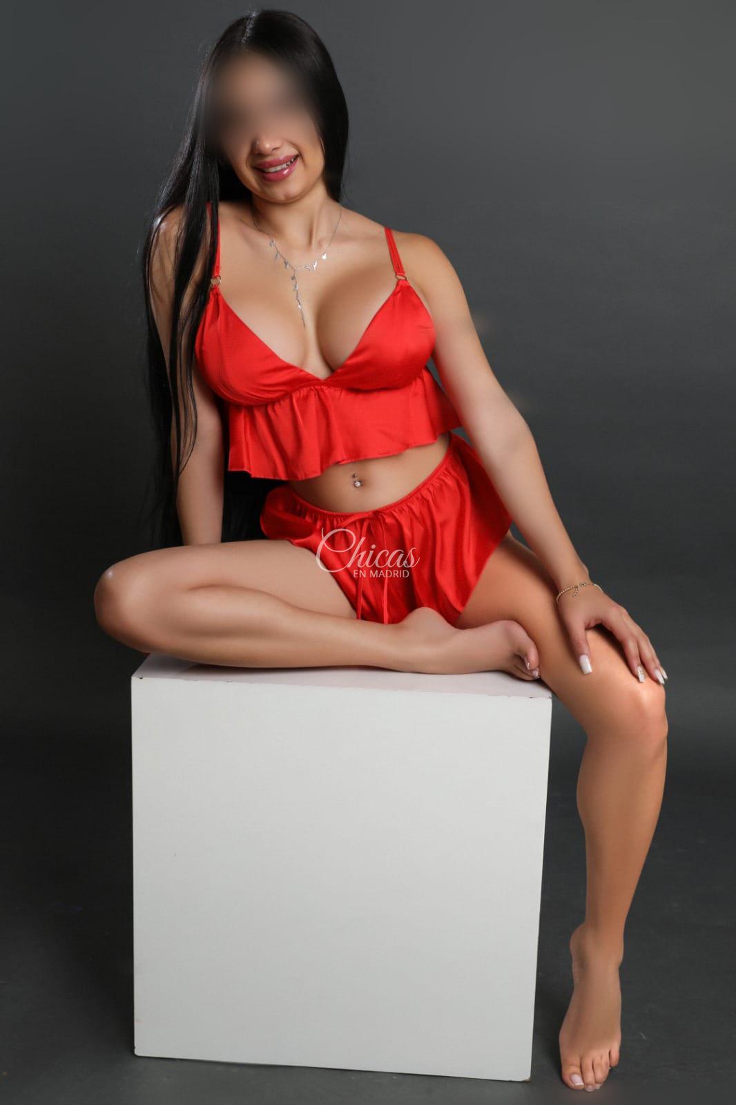 Naty, una chica latina, escort, puta, chicas en madrid,