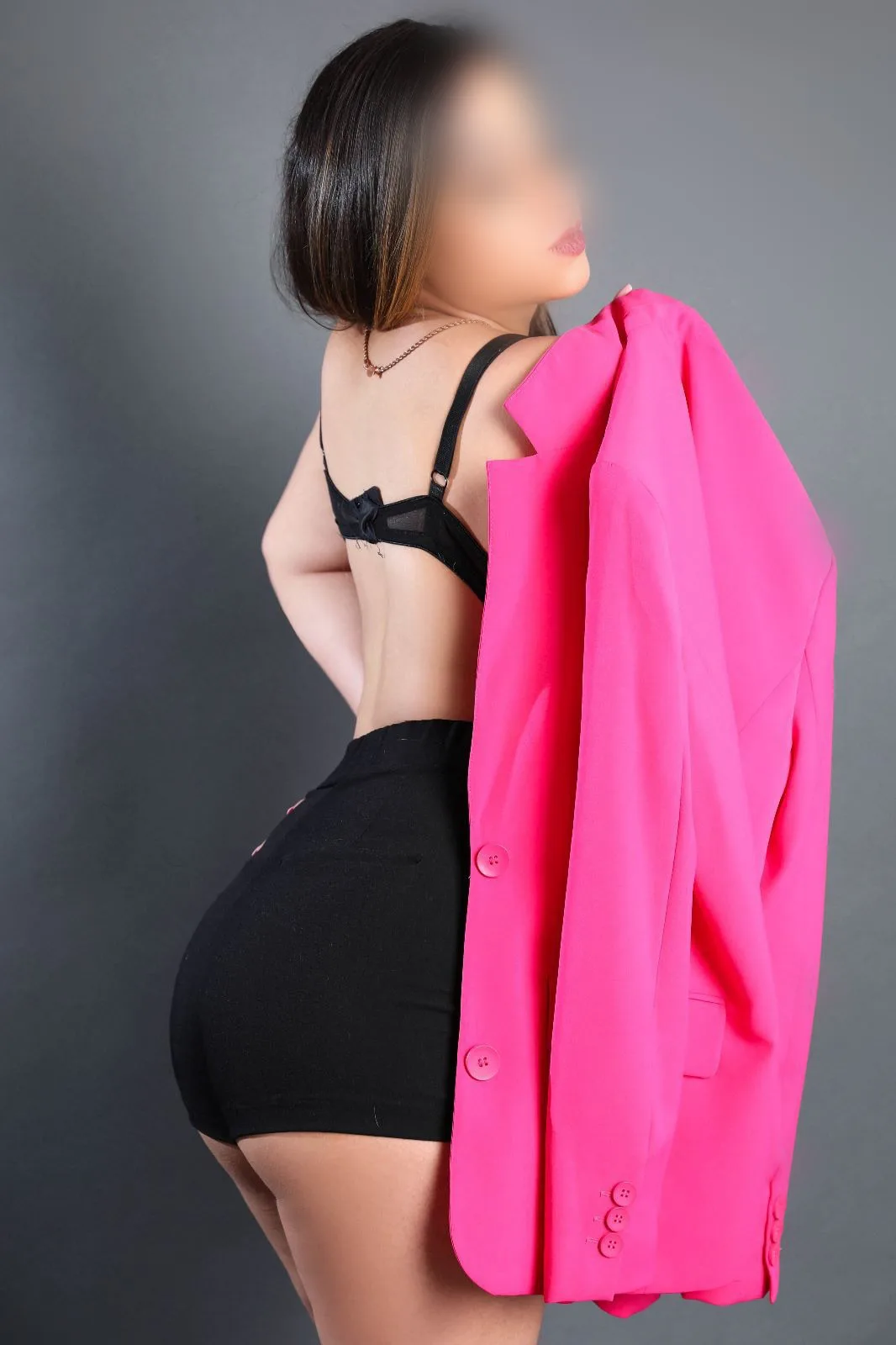 Sara Acompañante venezolana