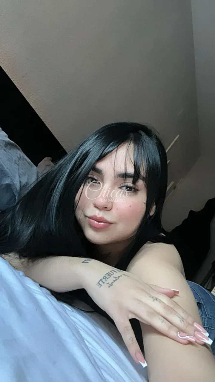 Escort venezolana auténtica cuerpo natural Madrid