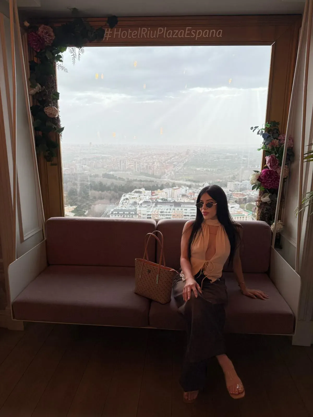 Nicole escort joven y traviesa en Madrid